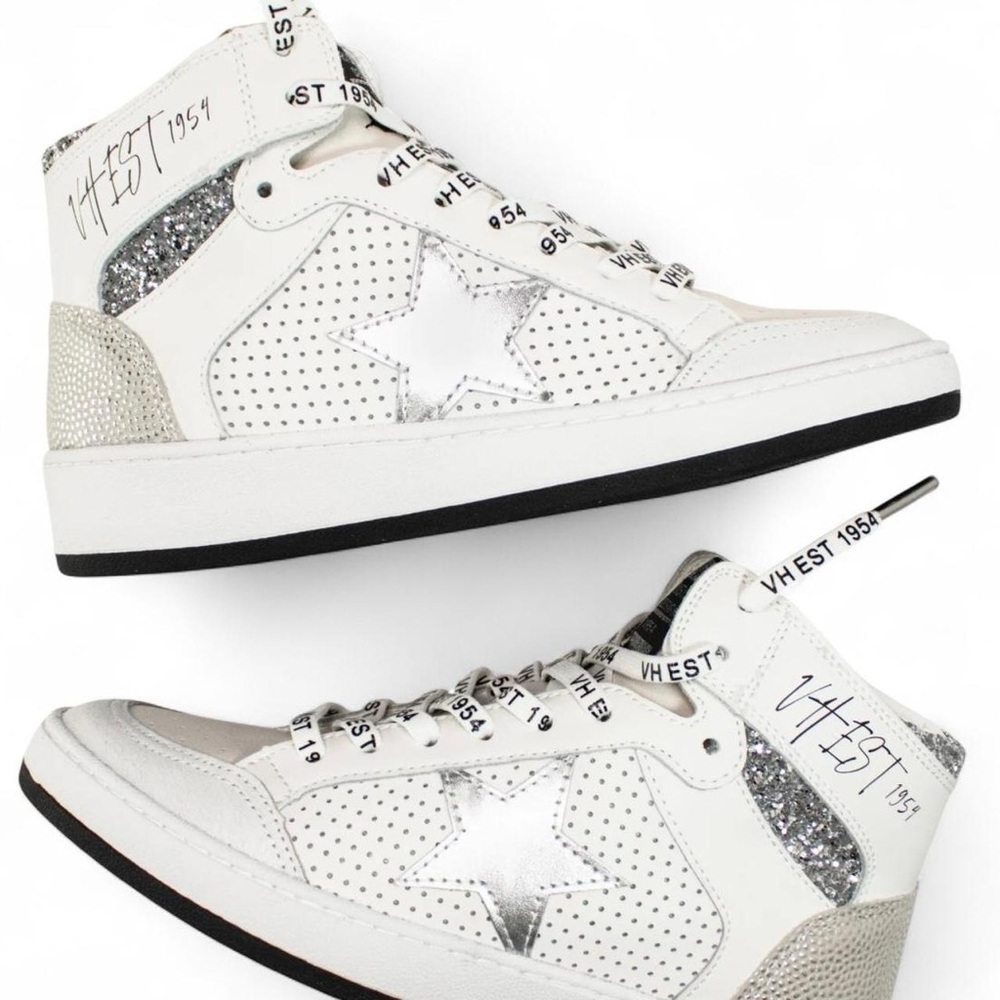 Vintage Havana Dream Silver Star High-Top Sneakers  SiZE 6
